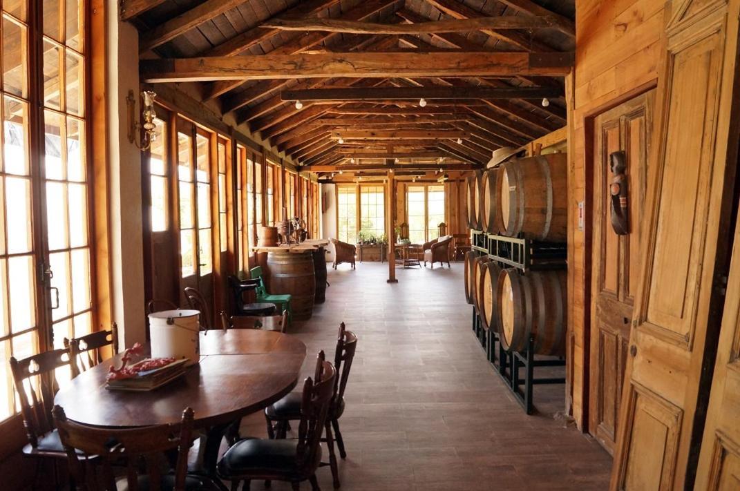 Hotel Vendimia Parador Санта-Крус Экстерьер фото
